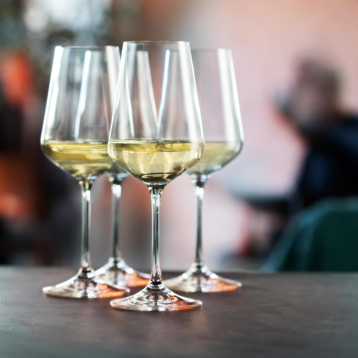 Coffret de 4 verres à vin en cristal